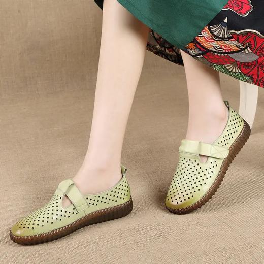 LLTS9908 2021夏季新款女式凉鞋平底休闲软底皮鞋 商品图1