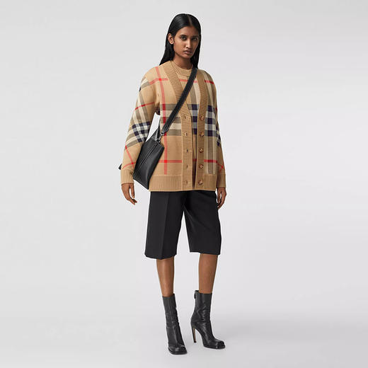 【一】BURBERRY 巴宝莉 女士格纹科技羊毛提花开衫 典藏米色 8039153 A7026 商品图2
