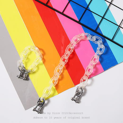 Dizon2019新款现货透明树脂in女手链朋克铁链锁骨女 欧美粗狂爆炸 商品图0