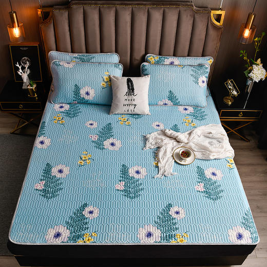 凉感丝乳胶凉席三件套（凉席150*200cm/180*200cm/枕套48*74cm*2） 商品图3