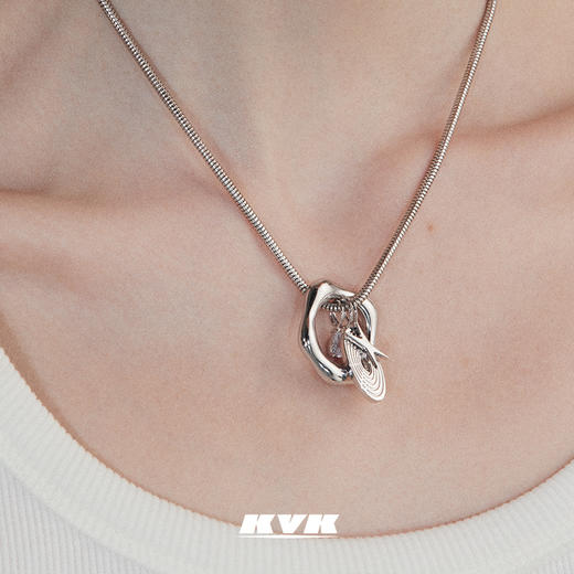 KVK项链女小众设计感2021新款ins气质锁骨链女高级感吊坠网红饰品 商品图3