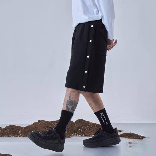 PCLP(PERCLIPS)夏季排扣针织短裤男国潮牌潮流运动休闲宽松五分裤 商品图1