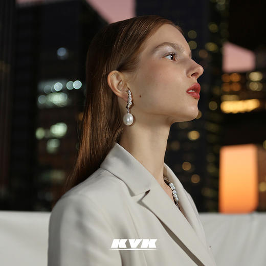 KVK珍珠耳环2021新款潮气质耳针防过敏耳坠法式高级饰品原创耳饰 商品图0