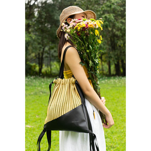 〖HIDDENNOTES〗原创抽绳包 ins阳光元气鹅黄编织单/双肩托特包 商品图0