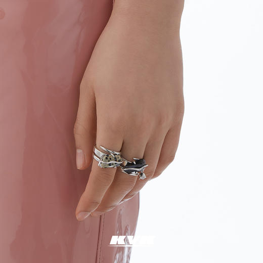 KVK戒指女夏925银时尚个性桃花晶体抽象轻奢小众精致素圈戒指 商品图2