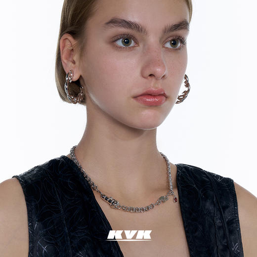 KVK×fourtry潮流合伙人2 2021年新款潮符号盘结元素拼接锁骨项链 商品图2