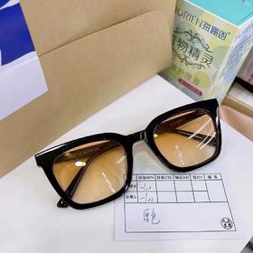 客配 GM MOMATI黑框+茶色片 参考度数100度