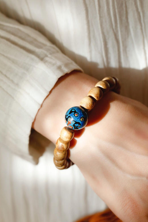 【龙抬头特惠】加里曼丹沉香10mm手串 c24 商品图3