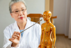 艾灸怎么贴？这几个养生穴位要知道！