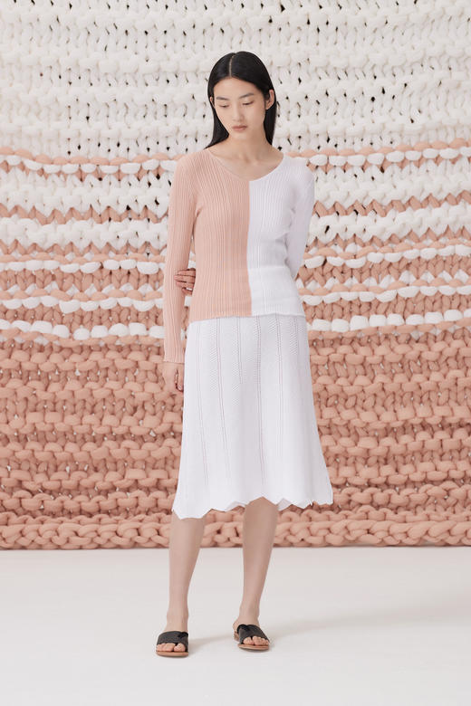 春夏 撞色针织V领长袖女套衫 SJS93W071N 商品图3