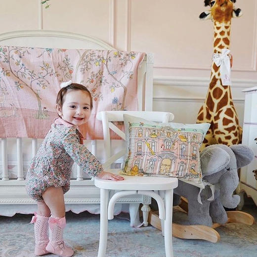 新品 法国Atelier Choux抱枕缎面材质 高端婴童棉枕头宝宝柔软抱枕枕头 商品图12