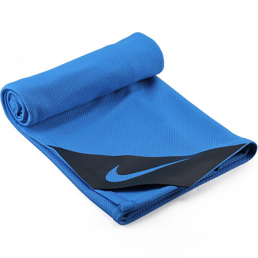 小李子:专柜正品NIKE耐克健身足球吸汗舒适COOLING冰感运动毛巾 商品图0