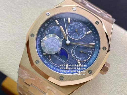 【APS Factory2021墙裂推荐】市场高版本 爱.彼皇家橡树系列腕表！
1⃣️精彩亮点：在“Grande Tapisserie”大格纹装饰表盘上，日期、星期、月份、月相 商品图2