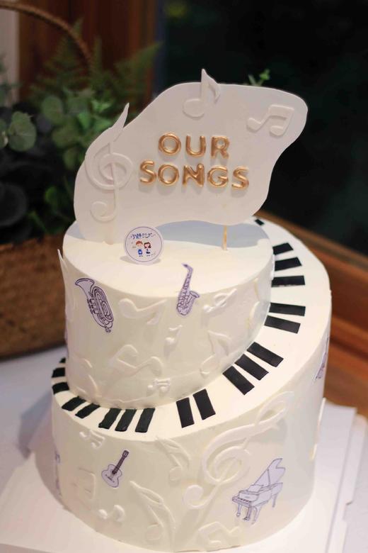 双层钢琴音乐奶油蛋糕 下单前请仔细阅读商品详情 商品图1