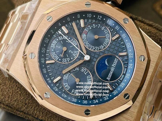 【APS Factory2021墙裂推荐】市场高版本 爱.彼皇家橡树系列腕表！
1⃣️精彩亮点：在“Grande Tapisserie”大格纹装饰表盘上，日期、星期、月份、月相 商品图11