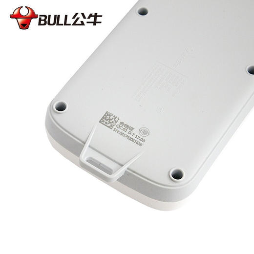 公牛（BULL）新国标插座/插线板/插排/排插/接线板/拖线板 GN-S1080 8位总控全长3米 商品图3