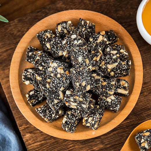 【3件8折】陈建平花生酥 罐装218g 商品图2