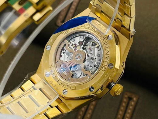 【APS Factory2021墙裂推荐】市场高版本 爱.彼皇家橡树系列腕表！
1⃣️精彩亮点：在“Grande Tapisserie”大格纹装饰表盘上，日期、星期、月份、月相 商品图11