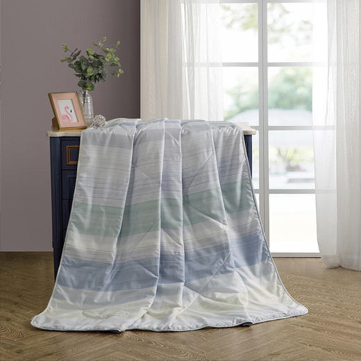 水星家纺 契尔希夏被-浅灰 150*200cm 商品图3