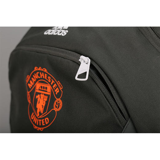 小李子:专柜正品ADIDAS阿迪达斯运动训练曼联足球双肩包男FS0155 商品图2