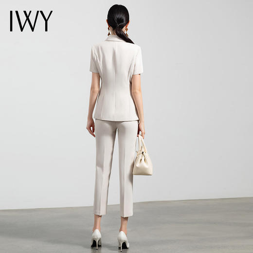 IWY/薄款短袖职业正装女气质西服套装时尚通勤总裁商务套裤工作服
CP10409W 商品图3