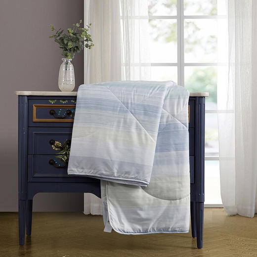 水星家纺 契尔希夏被-浅灰 150*200cm 商品图2