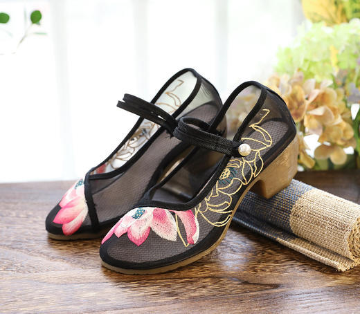 荷花刺绣高跟粗跟夏季古风镂空网纱绣花鞋XQX并蒂莲 商品图3