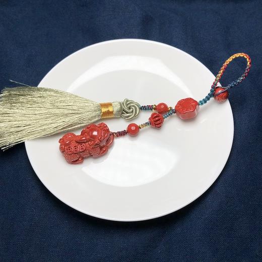 可放置冰箱上 帝王砂大貔貅流苏双股钥匙坠/包挂/挂件 饰品美物（貔貅长32mm,宽17mm,厚14mm) 商品图1