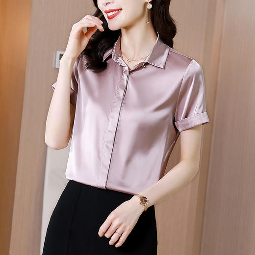 KQL  463H3065纯色缎面气质大码衬衫 商品图0