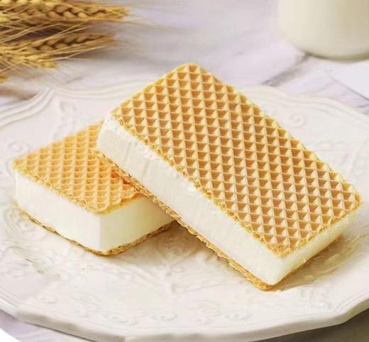 10支奶豆腐威化三明治冰淇淋
