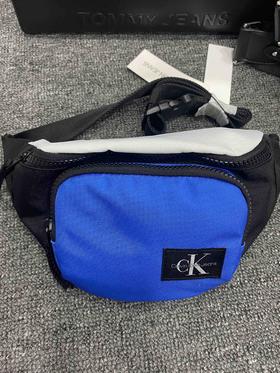 Calvin Klein kids儿童腰包女生可完美驾驭