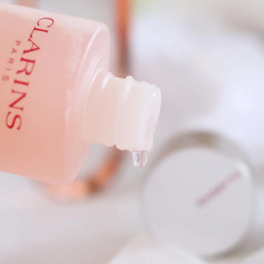 娇韵诗焕颜紧致分龄弹簧精华水200ml 商品图3