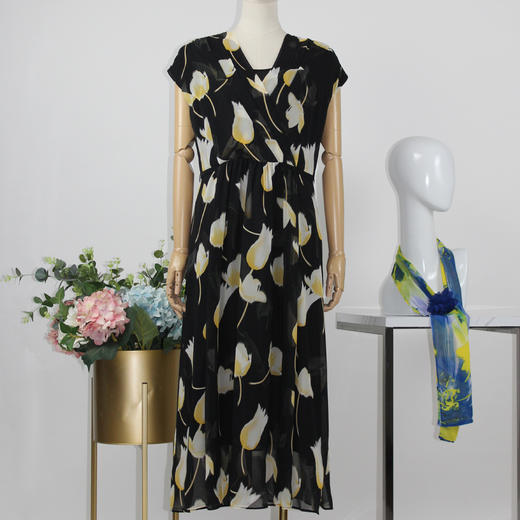 FOCALS福柯斯女装夏季新款桑蚕丝半袖A摆收腰显瘦连衣裙2YBX312YV 商品图0