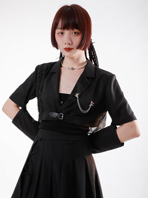 SunsetPark原创设计外套女夏季薄款黑色短袖可拆卸袖皮扣短西装女 商品图0