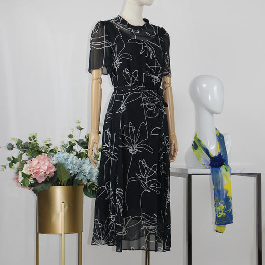 FOCALS福柯斯女装夏季新款桑蚕丝短袖时尚修身连衣裙F2YBX283BM 商品图1