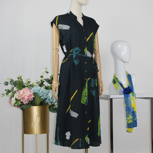 FOCALS福柯斯女装夏季新款桑蚕丝无袖收腰简约风连衣裙F2YBX360GV 商品图1