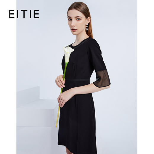 EITIE爱特爱初秋新款时尚性感网纱镂空收腰A摆显瘦连衣裙B2107756 商品图0