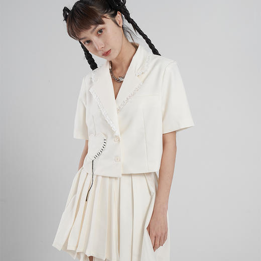 SunsetPark原创设计白色百褶半身裙女夏白色镂空爱心短袖西装套装 商品图2
