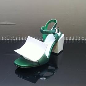 LFGJ 1129夏季设计师款粗跟凉鞋