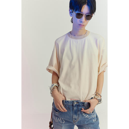 UMAMIISM 有茂密声 21SS “蚌想开了”喷漆彩绘圆领T恤 商品图3