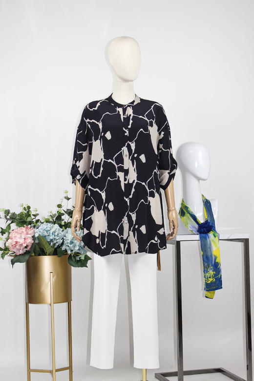 FOCALS福柯斯女装夏季新款桑蚕丝宽松休闲中长印花衬衫F2Y6S033BM 商品图4