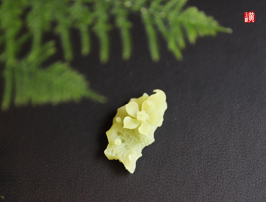 和田玉黄玉【莲花香插】摆件 赠证书（证书编号SM2008131353） 商品图2