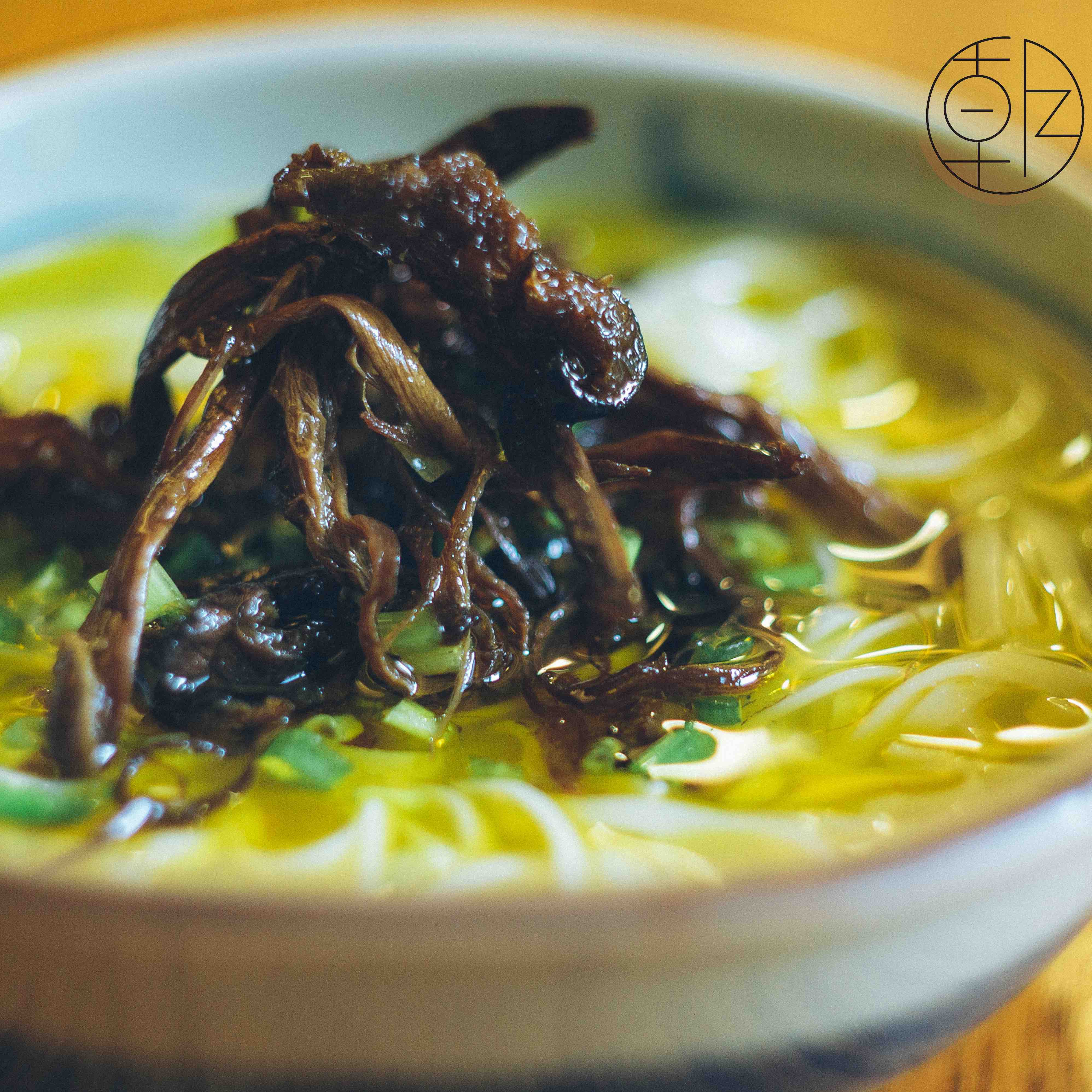 【预售，8.26号开始按顺序发货】云南 鸡枞油500g/瓶 用黑头鸡枞和自家种的菜籽榨出来的油制作的哦！