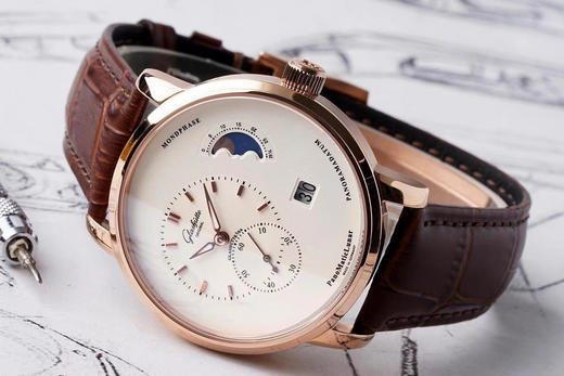 格拉苏蒂 原创偏心系列 AI“德味儿”的腕表———格拉苏蒂原创90偏心大日历 商品图4