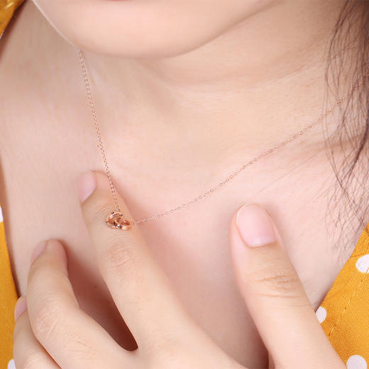 【时尚K金】钻石世家倾城系列18K金项链  时尚圆环项链 环环相扣项链 送礼送女友（约0.8±0.1克） 商品图4