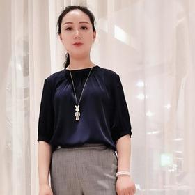 2楼凯莉米洛藏青桑蚕丝上衣