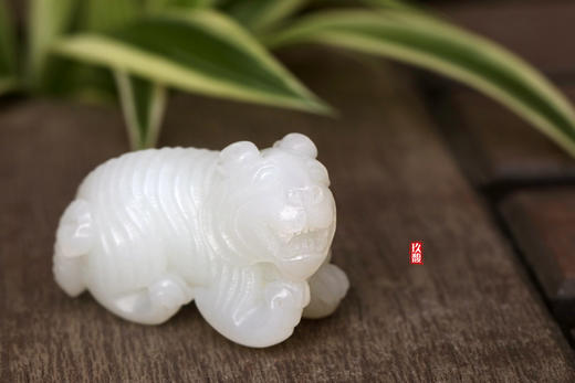 和田玉（羊脂白玉）俄料挂件--虎 20g 商品图5