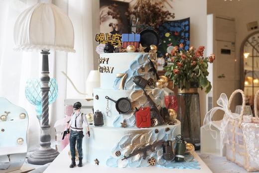 三层吃鸡蛋糕 商品图0