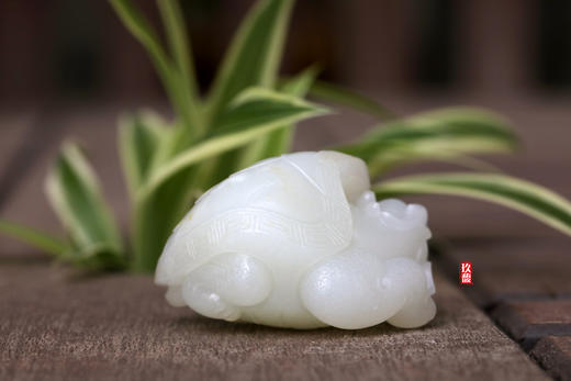 和田玉（羊脂白玉）籽料挂件-- 龙龟 44.5g 商品图4