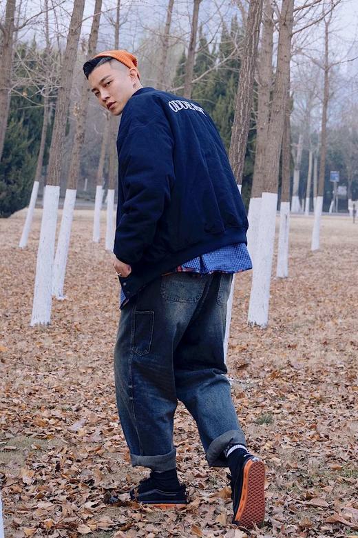 OURDAILYDOSE 原创重磅洗水做旧破洞牛仔裤多口袋宽松九分牛仔裤 商品图3